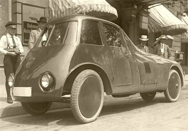 خودروی آیرودینامیک در سال 1922+(عکس)