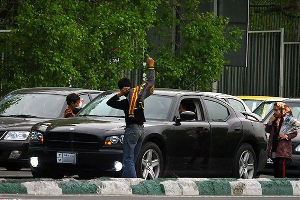 (تصاویر)خودروهای فوق لوکس عبورموقت در تهران