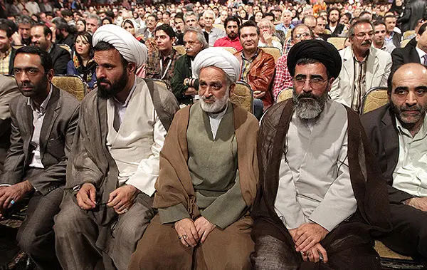(تصاویر) افتتاحیه جشنواره فیلم کودک؛ تقدیر از آرمیتا در غیاب کلاه قرمزی