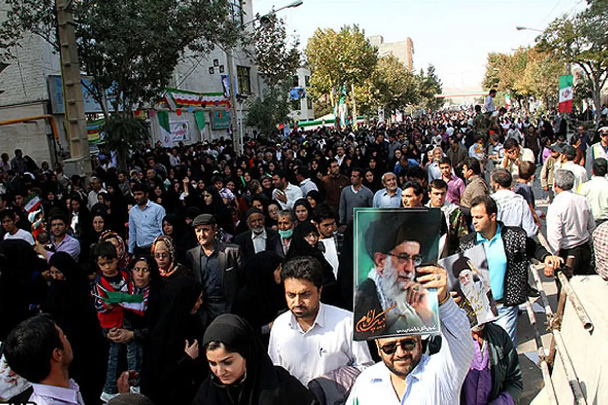 (تصاویر) استقبال مردم بجنورد از رهبرمعظمانقلاب