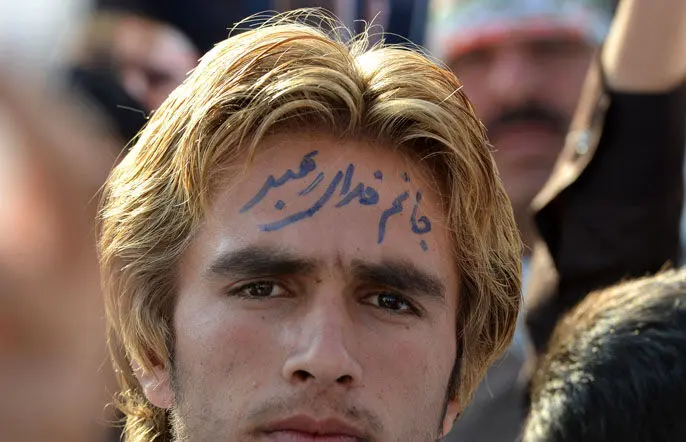 از استقبال گرم مردم خراسان از مقام معظم رهبری و غارنوردی اولین بانوی غواص غار ایرانی...