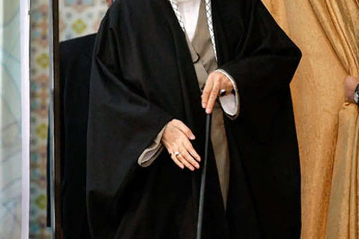(تصاویر) رهبرانقلاب در جمع جوانان خراسانی