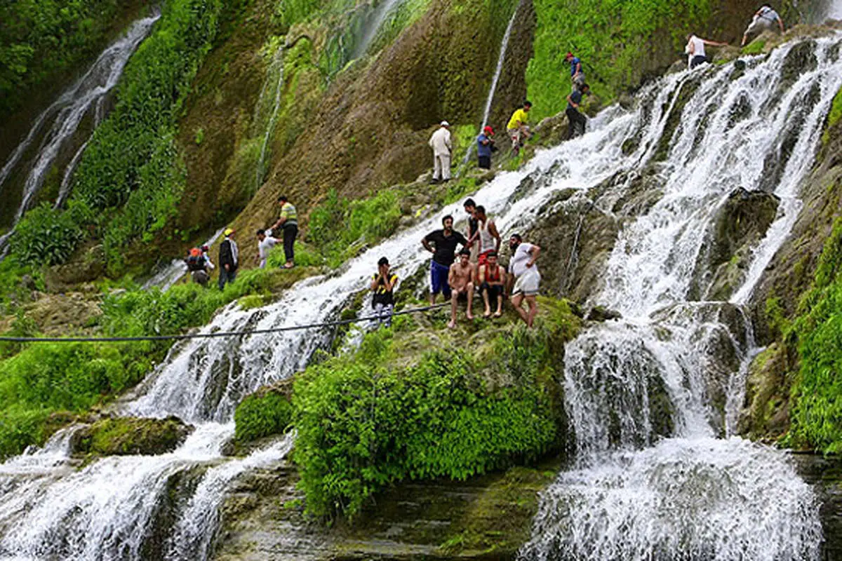(تصاویر) آبشار دیدنی بیشه در لرستان
