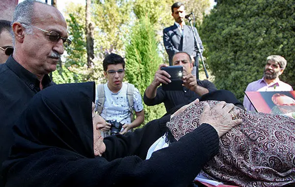 (تصاویر) مراسم تشییع بهروز مسروری