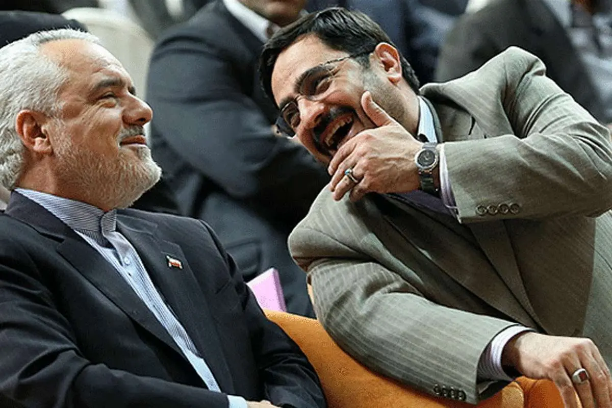 از نگاه‌های معنی‌دار و صحبت‌های درگوشی در مراسم تا نمایشگاه مد و لباس و غیرعادی‌ترین معرفی کتاب