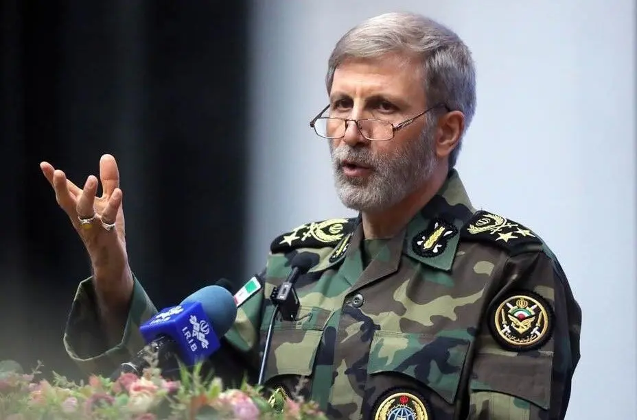 فرمانده کل ارتش: تا ۲۰ نسل می‌جنگیم