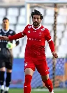 سپاهان بیخیال بازیکن پرسپولیس نمی‌شود؛ پیشنهاد جدید روی میز
