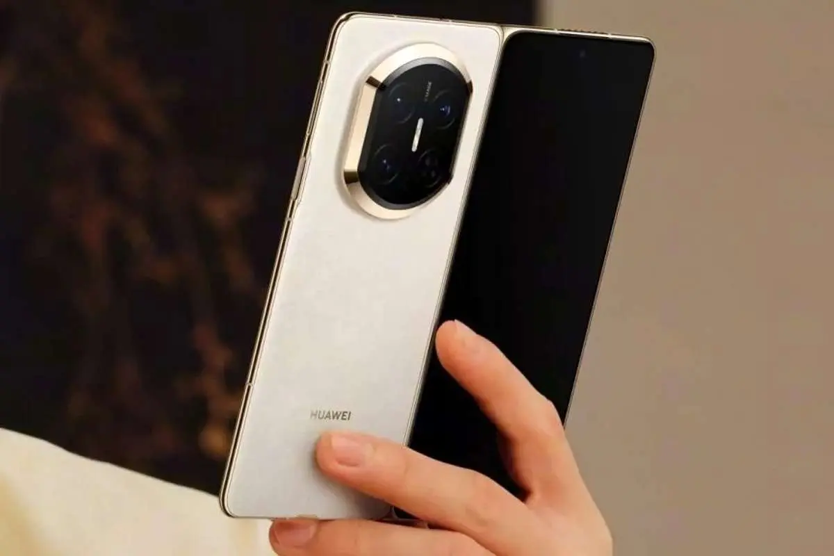 گوشی Mate X7 هواوی معرفی شد؛ تاشو، مقاوم و مجهز به دوربین چهارگانه