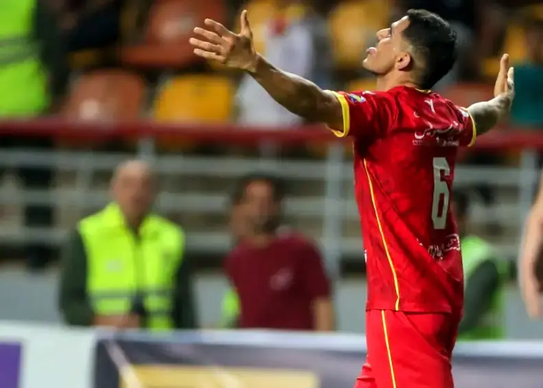 پرسپولیس به دنبال بازگرداندن ستاره خط دفاع