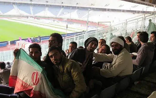(تصاویر) روحانیون در ورزشگاه آزادی