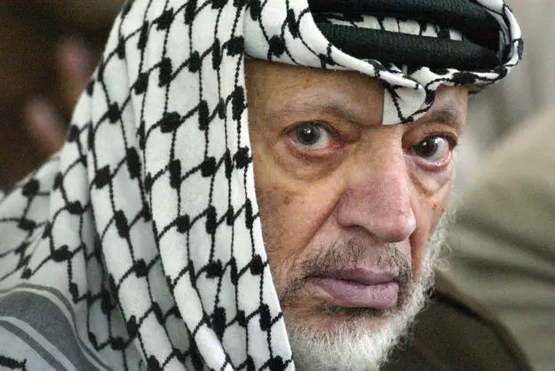 سنت نبش قبر سیاسیون
