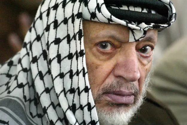 سنت نبش قبر سیاسیون