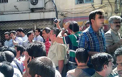(تصویر) جمشيد بسم‌الله در خیابان منوچهری