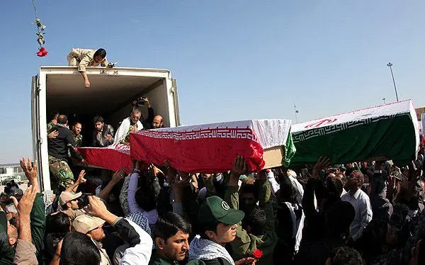 (تصاویر) تبادل پیکر 61 شهید جنگ تحمیلی