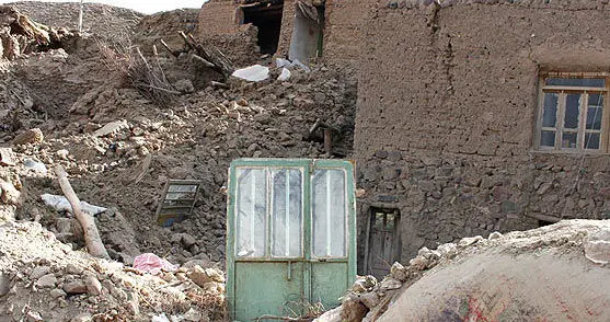 زلزله اخیر خراسان و چند پرسش از مسئولین