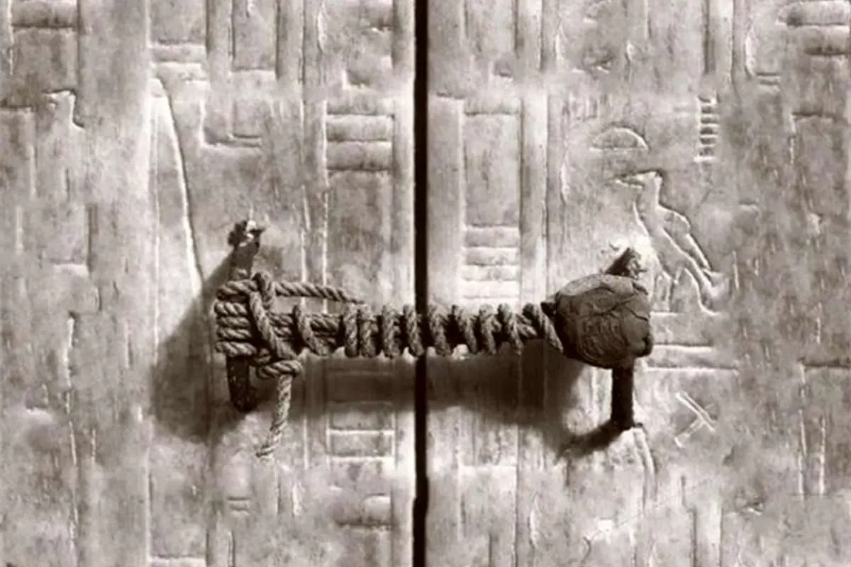 (تصاویر) مقبره مرموزترین فرعون مصر