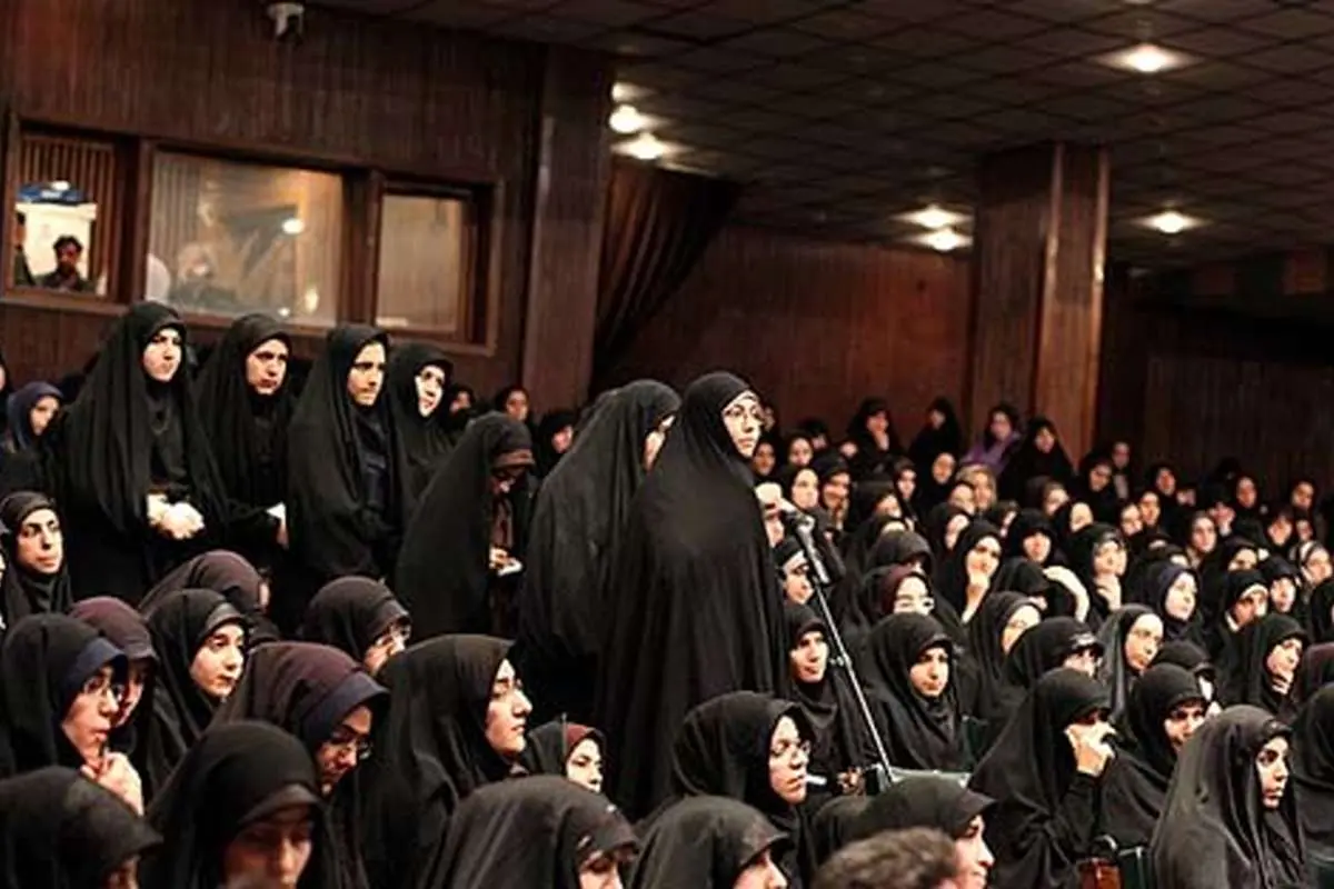 (تصاویر) استقبال از کلاسمجردها در دانشگاه تهران