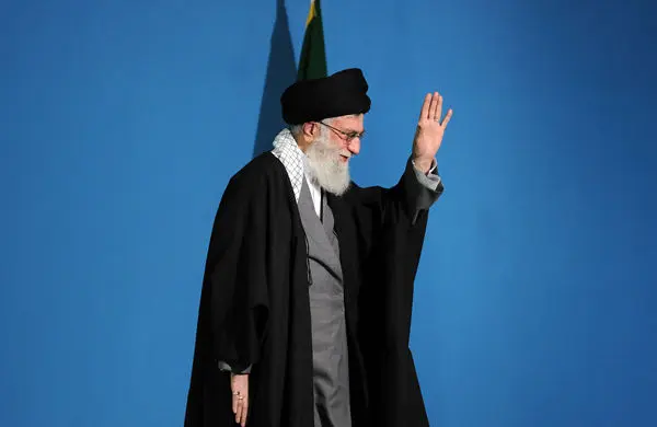 (تصاویر) دیدار همافران ارتش با رهبر انقلاب