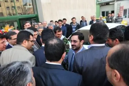 (تصویر) استقبال از مرتضوی بعد از آزادی