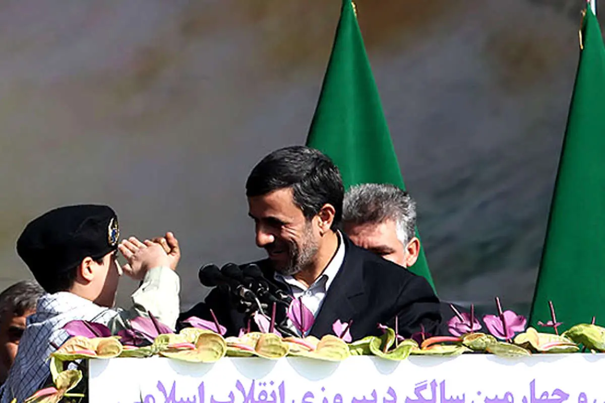 از چهرههای متفاوت در راهپیمایی و هنرمندان در اختتامیه جشنواره تا تصادف مرگبار و کارناوالها در جهان