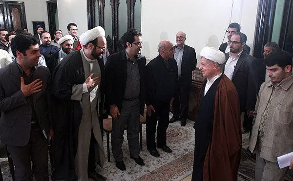 (تصاویر) هاشمی در جمع اصحاب رسانه