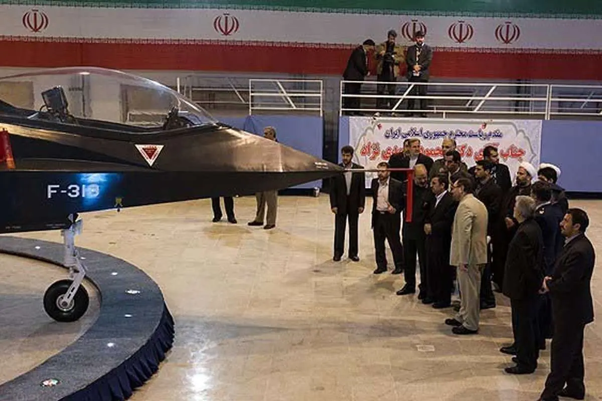 (تصاویر) رونمایی از جنگنده پیشرفته ایرانی