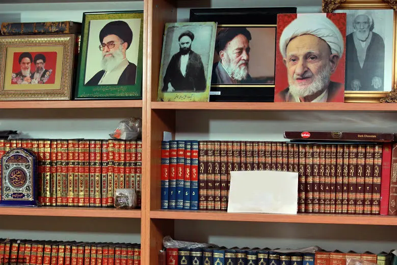 (تصوير) كتابخانه شخصي آيت‌الله خوشوقت