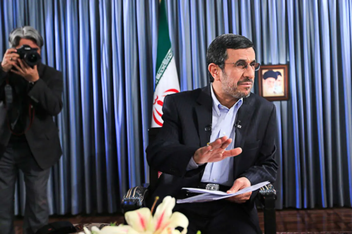 خنده لاریجانی، کوچکزاده و رسایی در مجلس، وداع با پیشکوست زیر باران، تظاهرات علیه...