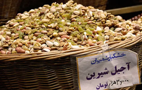 (تصاویر) عرضه پسته با قیمتهای متفاوت