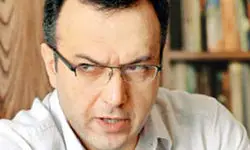احسان شریعتی از تدریس در دانشگاه‌ محروم شد