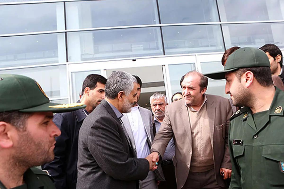 (تصاویر) سردارسلیمانی در جمع عشایر