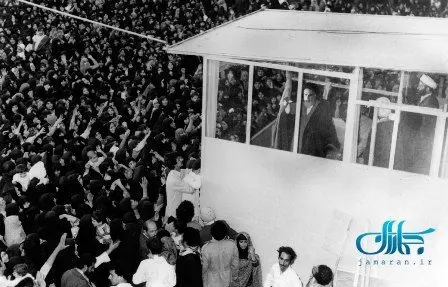 عکس منتشر نشده از دیدار با امام در فیضیه