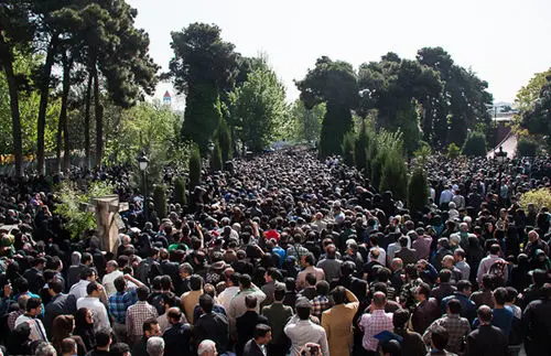 حواشی مراسم تشییع پیکر "عسل بدیعی"