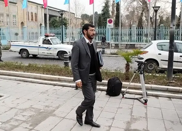 (تصاویر) ورود مرتضوی به دادگاه