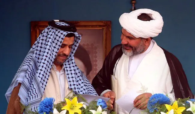 لباس جدید احمدی‌نژاد، سرخ شدن چهره یک کاندیدا، طبیعت بهاری، حلقه مخالفان دولت، تظاهرات...