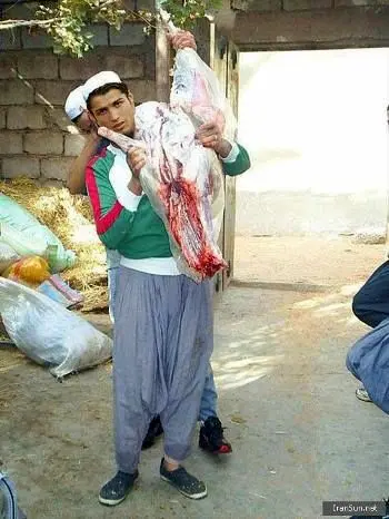 (تصویر) شوخی هواداران ایرانی بارسا با رونالدو