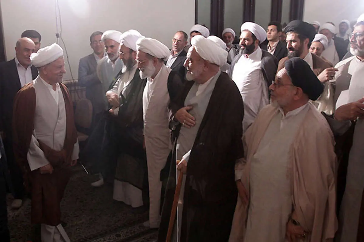 (تصاویر) هاشمیرفسنجانی در دیدار حوزویان قم