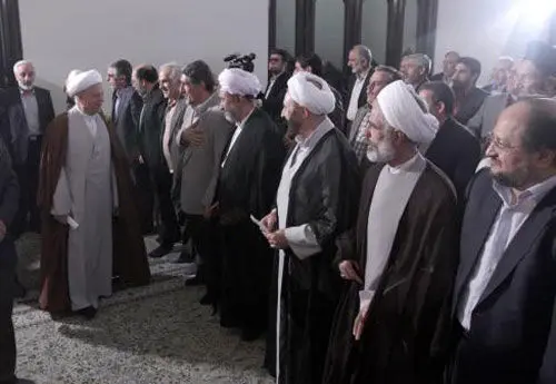 (تصاوير) خداحافظي هاشمي با اعضاي ستادش