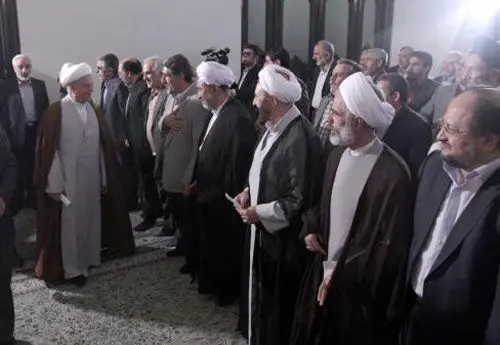(تصاوير) خداحافظي هاشمي با اعضاي ستادش