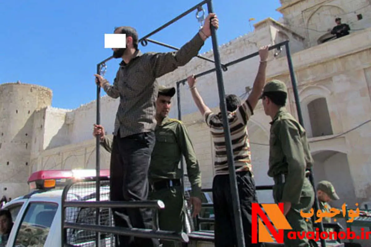 (تصاویر) شلاق در ملاءعام در دشتستان
