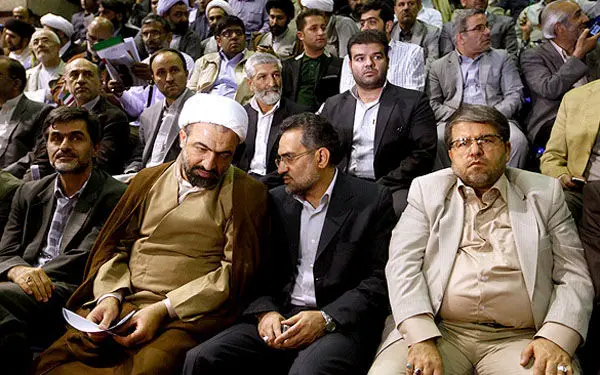 (تصاویر) رسایی، کوچک‌زاده و الله‌کرم در میان حامیان جلیلی