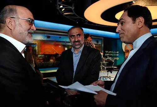 (تصاویر) حواشی حضور روحانی در تلوزیون