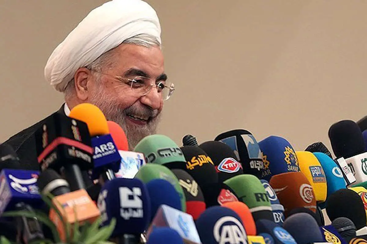 دیدار هنرمندان با محمدرضا عارف، شادی در صحن علنی مجلس، برادر سعید جلیلی در جشن حافظان...