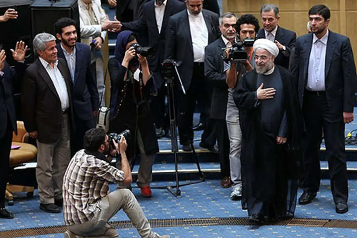 (تصاویر) حواشی تقدیر از اعضا ستاد روحانی