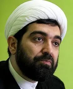 شهاب مرادی: به قالیباف رای می دهم