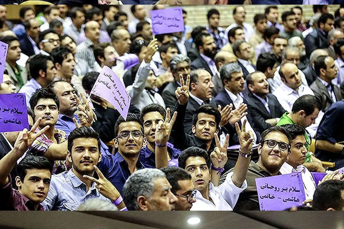 (تصاویر +16 از یک بیماری نادر)، تجلیل از عارف، صحبتهای درگوشی احمدینژاد، لحظههای...