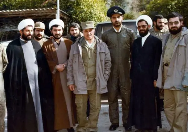 (تصاویر) حسن روحانی در جبهه