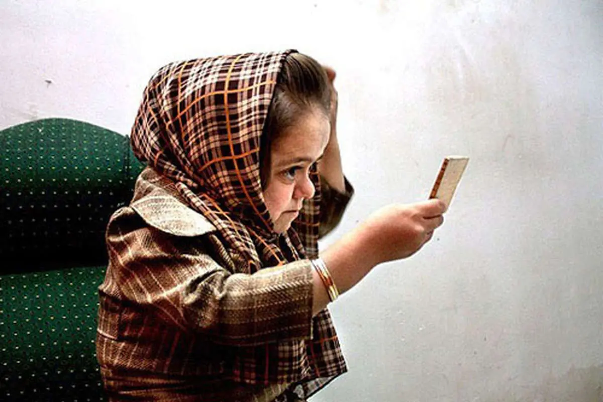 (تصاویر) یک روز با کوتاهقدترین دختر ایرانی