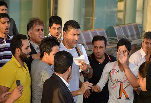 (تصاویر) استقبال از تیم پرسپولیس در مشهد