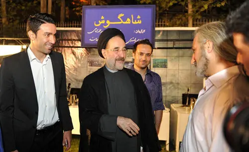 (تصاویر) بازدید خاتمی از پشت صحنه سریال میرباقری
